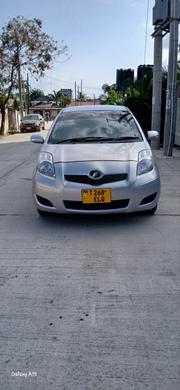Toyota Vitz 2007 Purple for sale