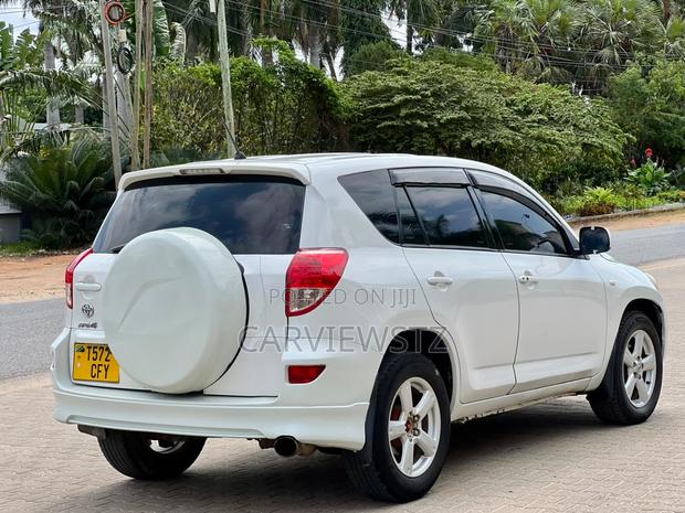 Toyota RAV4 180 2006 White