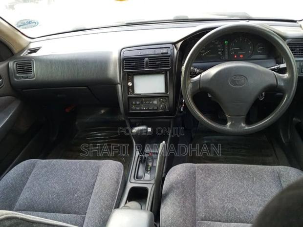 Toyota RAV4 2017 Black