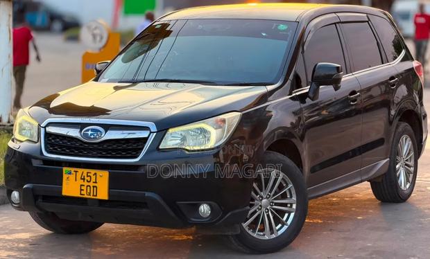 Subaru Forester 2014 Black