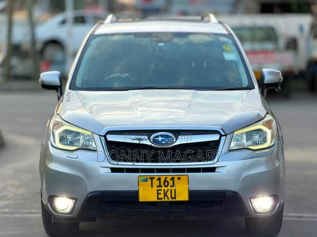 Subaru Forester 2014 Silver