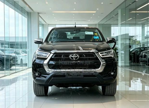Toyota Hilux 2020 Black