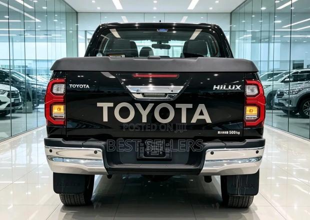 Toyota Hilux 2020 Black