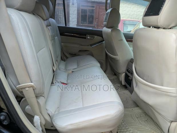Toyota Land Cruiser Prado 2007 Black