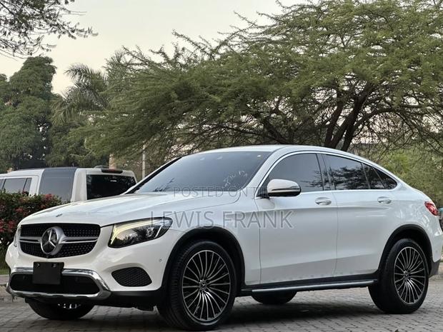 Mercedes-Benz GLC-Class 2017 White