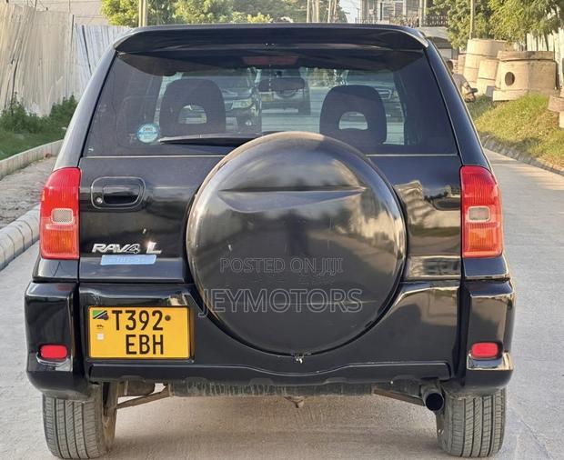 Toyota RAV4 2005 Black