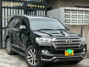Toyota Land Cruiser 2018 Black for sale
