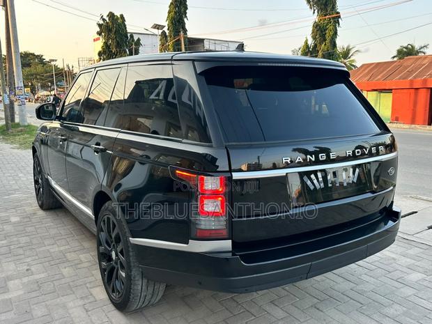 Land Rover Range Rover Vogue 2017 Black