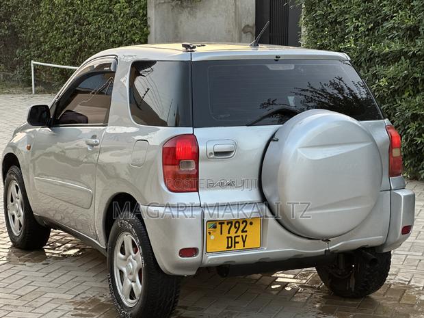 Toyota RAV4 1.8 2004 Silver