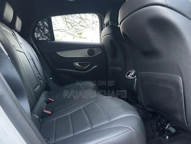 Mercedes-Benz GLC-Class 2017 White