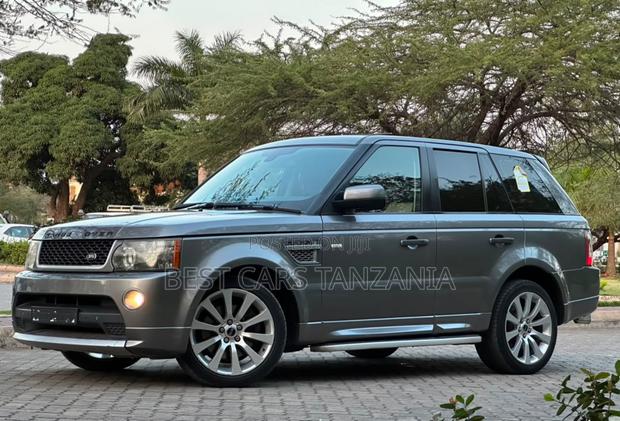 Land Rover Range Rover Sport 2010 Gray