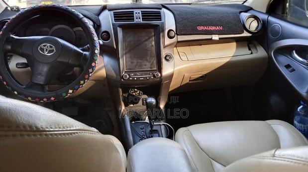 Toyota Vanguard 2009 Gray