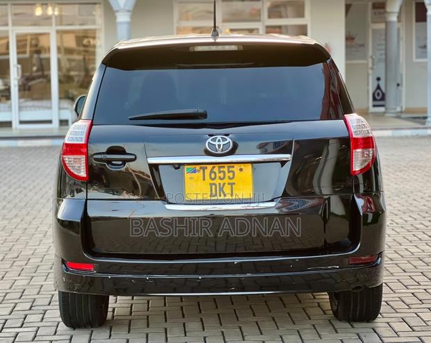 Toyota Vanguard 2008 Black