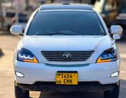 Toyota Harrier 2009 White for sale