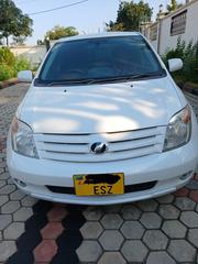 Toyota IST 2006 White for sale