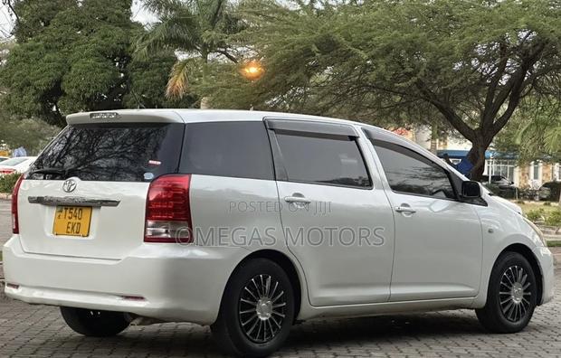 Toyota Wish 2003 Pearl