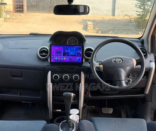 Toyota IST 2005 Black