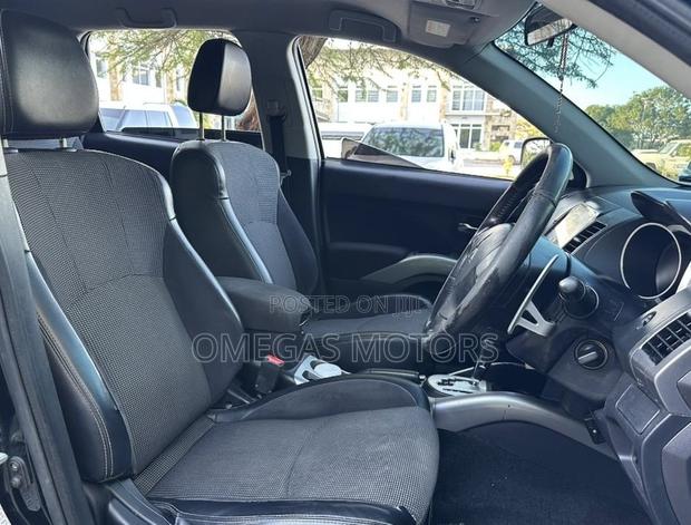 Mitsubishi Outlander 2.4 Automatic 2008 Black