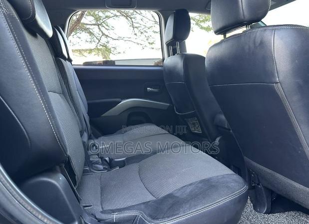 Mitsubishi Outlander 2.4 Automatic 2008 Black