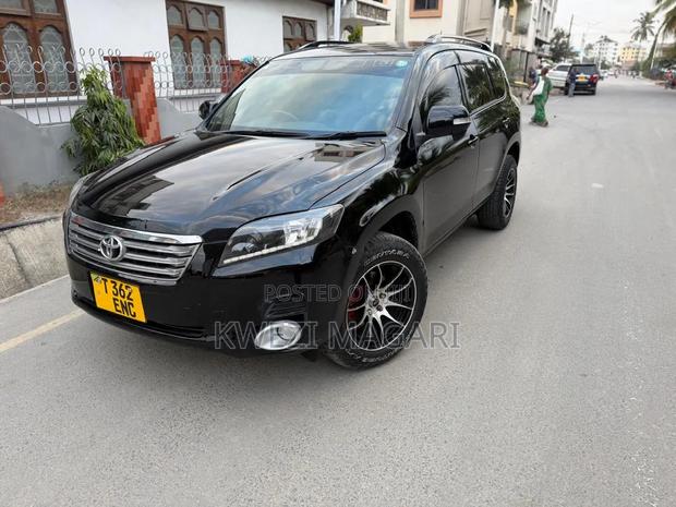 Toyota Vanguard 2009 Black