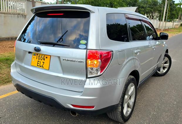 Subaru Forester 2009 Silver