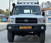 Toyota Land Cruiser 2014 White for sale