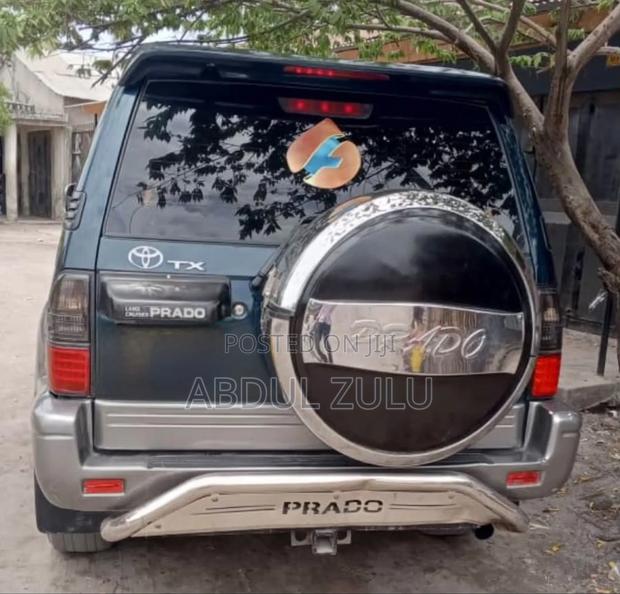 Toyota Land Cruiser Prado 2001 Teal