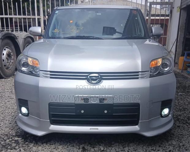 Toyota Corolla Rumion 2008 Ivory
