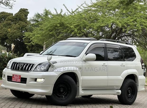 Toyota Land Cruiser Prado 2006 Pearl