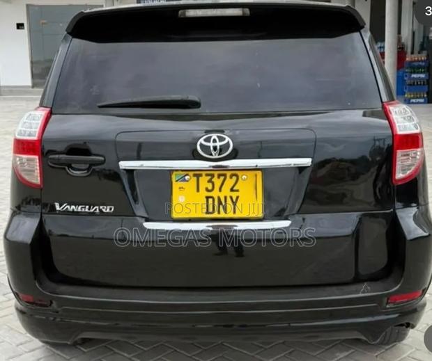 Toyota Vanguard 2007 Black