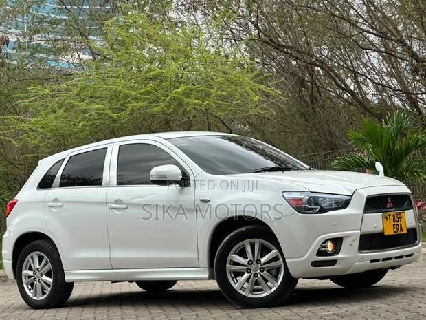Mitsubishi RVR 2.0 2012 White