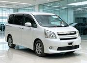 Toyota Noah 2008 Off white for sale