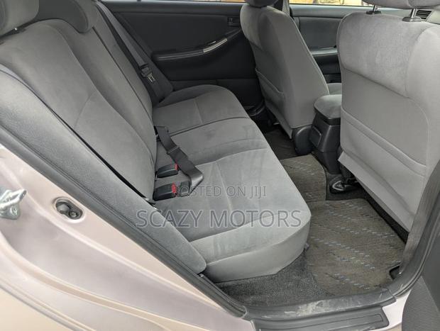 Toyota Allex 2005 Silver