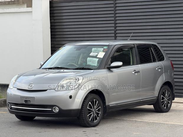 Mazda Verisa 2011 Gray