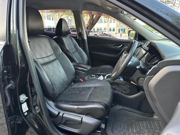 Nissan X-Trail 2.0 Petrol AWD 2013 Black
