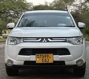 Mitsubishi Outlander 2.4 PHEV AWD 2013 White for sale