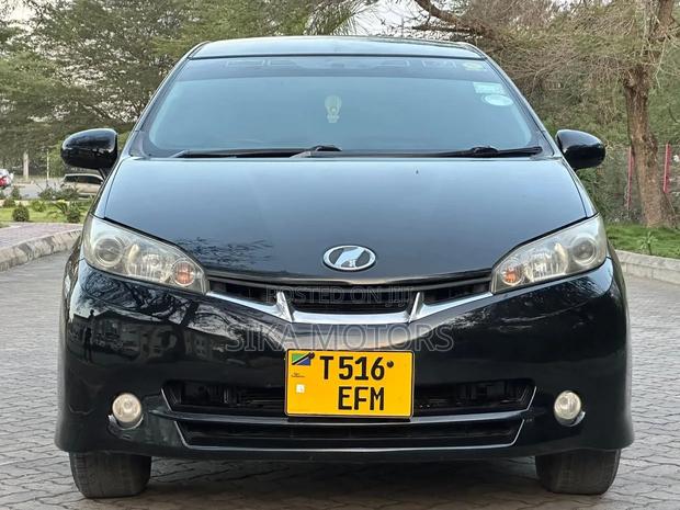 Toyota Wish 2011 Black