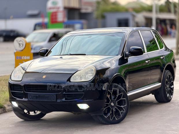 Porsche Cayenne 3.2 V6 Automatic 2007 Black