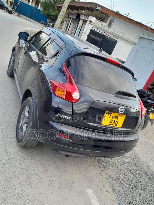 Nissan Juke 2012 Black