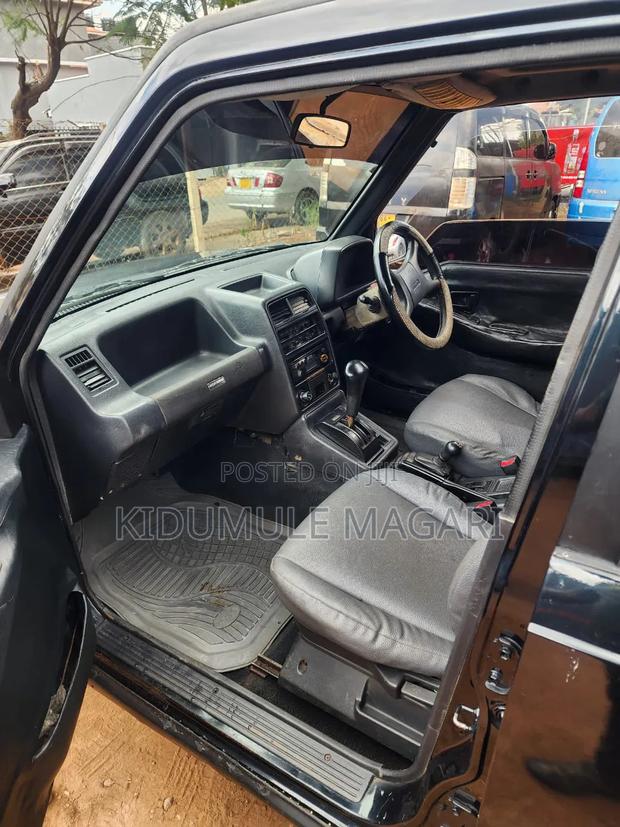 Suzuki Escudo 1997 Black