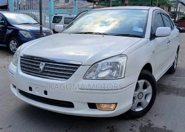 Toyota Premio 2005 White