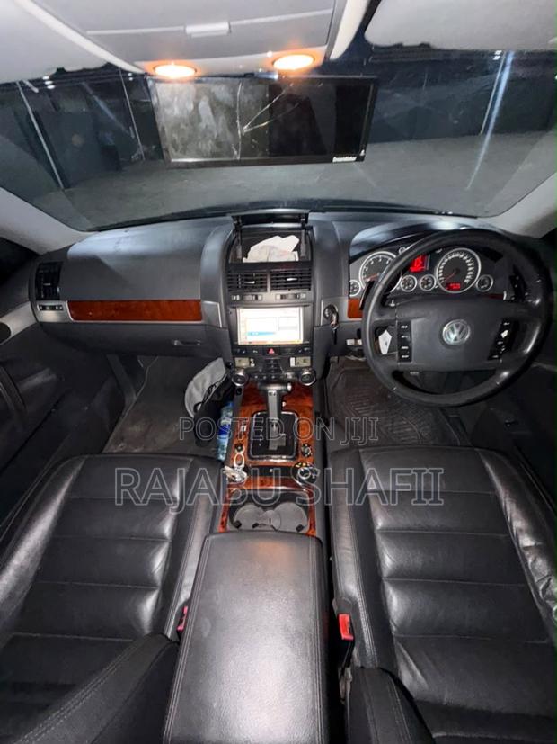 Volkswagen Touareg 2008 Black