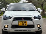 Mitsubishi RVR 2.0 2012 White for sale