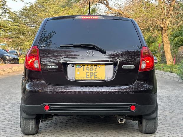 Mazda Verisa 2010 Black