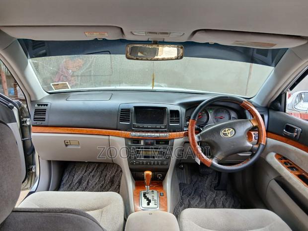 Toyota Mark II 2003 Silver