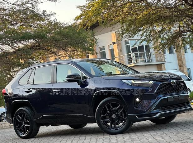 Toyota RAV4 2025 Blue