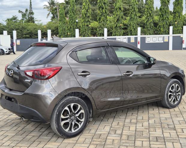 Mazda Demio 2016 Brown