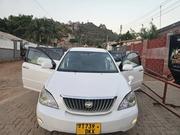 Toyota Harrier 2005 Off white for sale