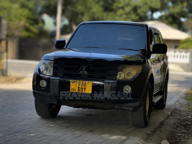 Mitsubishi Pajero 2007 Black