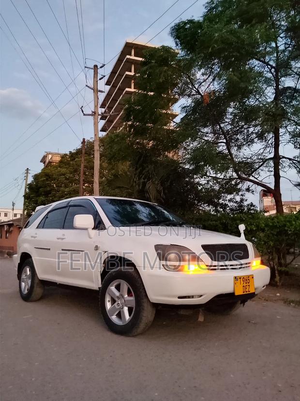 Toyota Harrier 2003 White